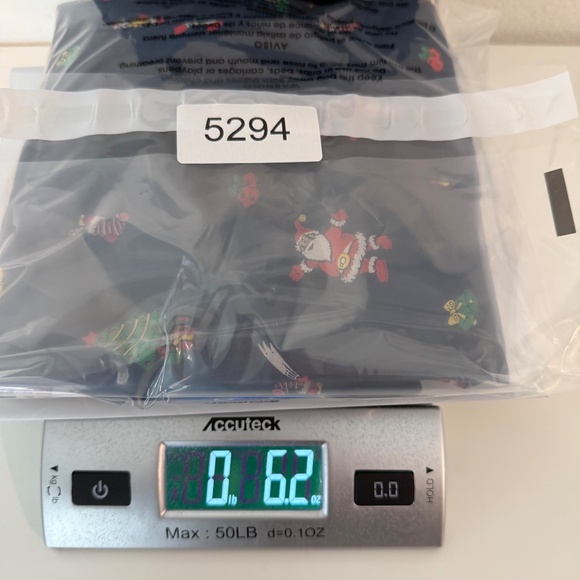 Eighth Avenue Shirt Men Medium Blue Button Up Christmas Santa Short Sleeve - Picture 9 of 9